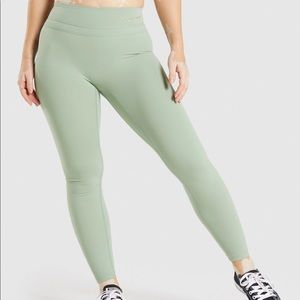 GSxWS Moss Green High Rise Leggings